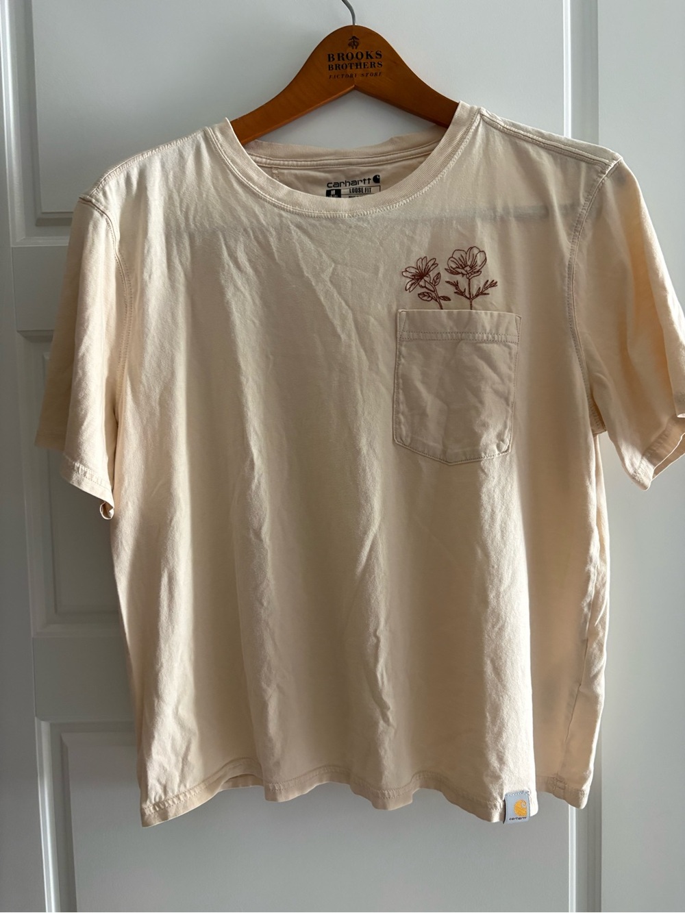 Carhartt Women’s M Cream Botanical Pocket Tee